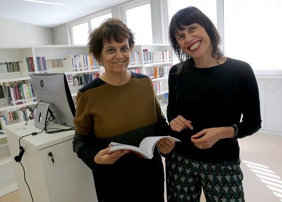 Catarina Vaz Pinto, vereadora da Cultura, e Susana Silvestre, responsável pelas bibliotecas municipais  |  Paulo Spranger/Global Imagens