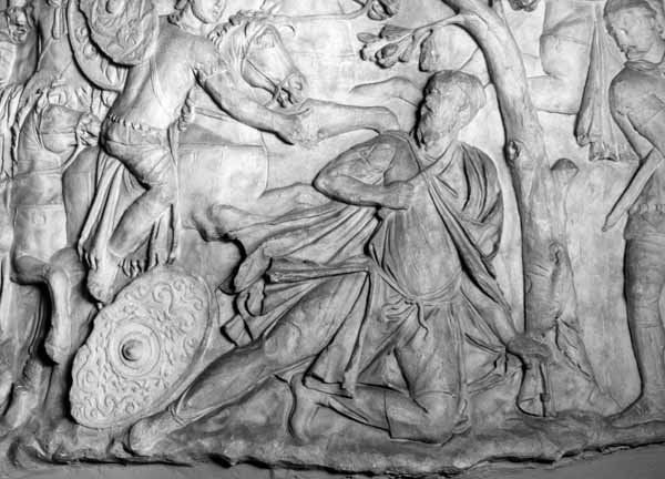 Pormenor da Coluna de Trajano, com a ceno do suicídio de Decebalo [Foto: Museo Della Civiltà Romana]
